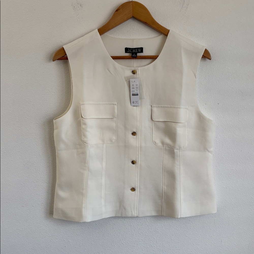 NWT J. Crew Ivory Sleeveless Button Front Crewneck Vest in City Crepe - Picture 1 of 6